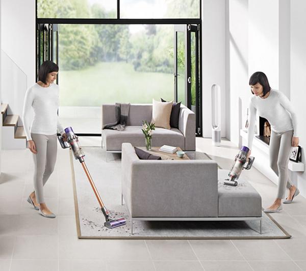 Dyson Cyclone V10 Total Clean Cordless Vacuum Cleaner — image 10