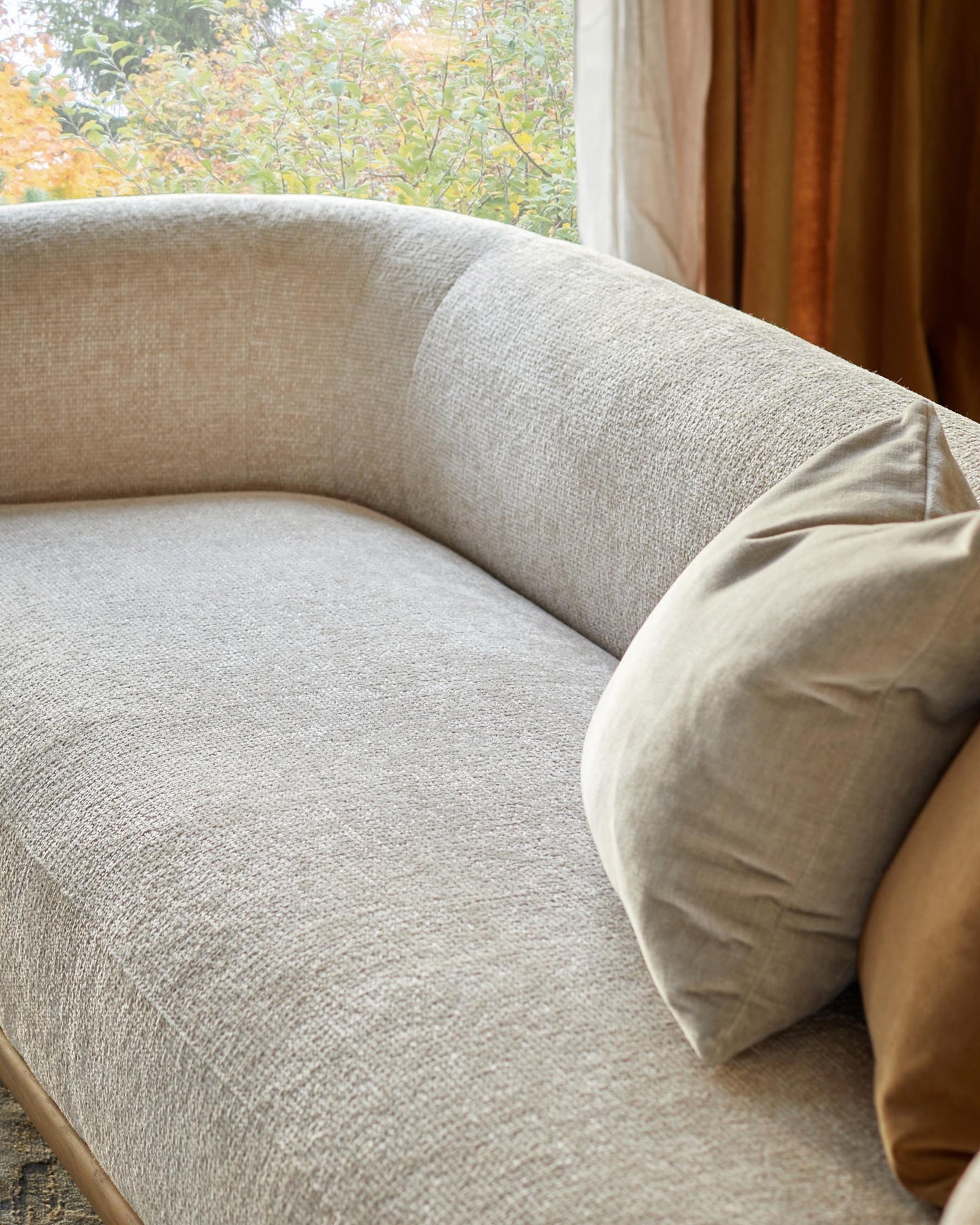 Florence natural fabric with light wood 3 seater sofa — image 9