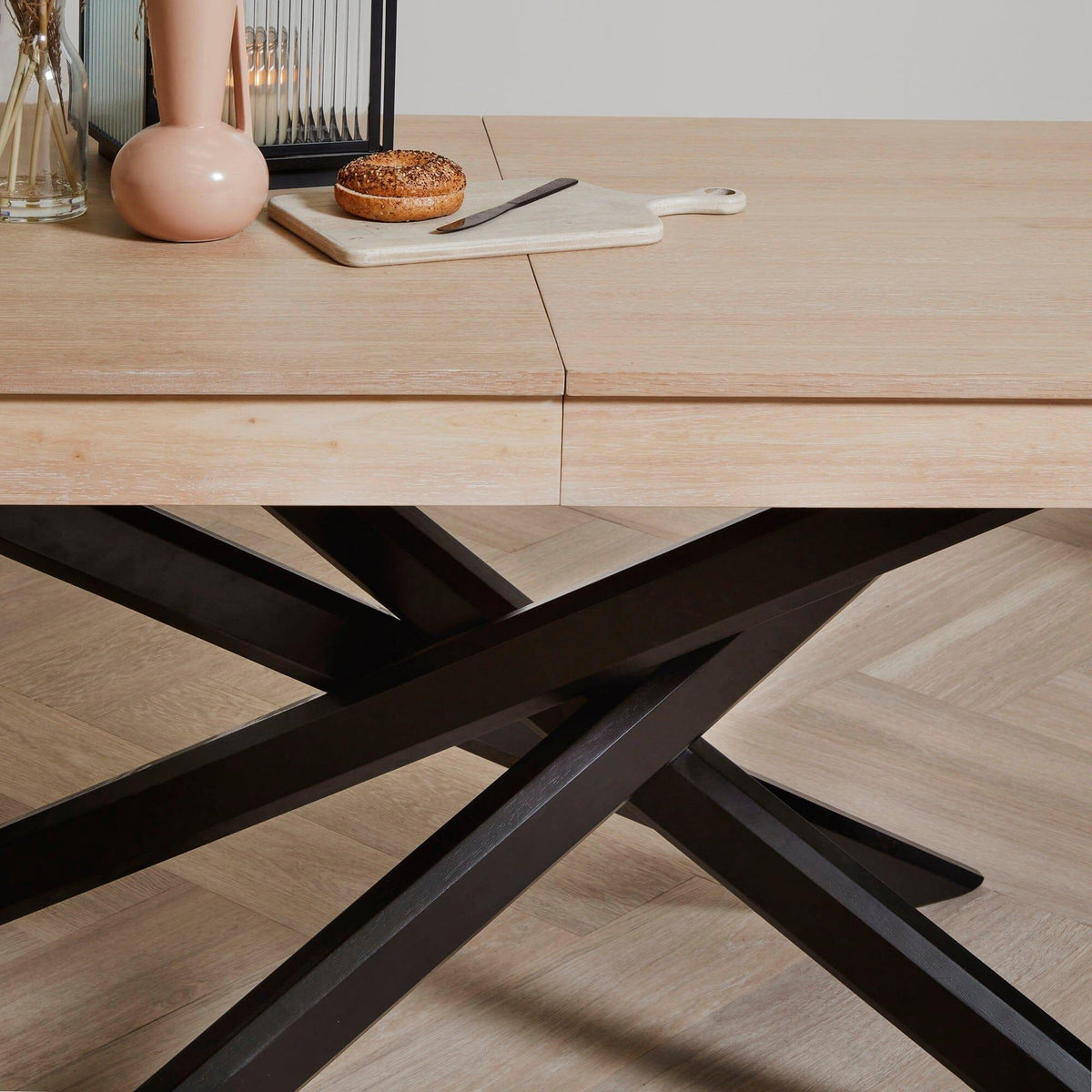 Amelia Whitewash Extendable Dining Table Set - 6 Seater - Freya Sand Carver Chairs - Black Legs