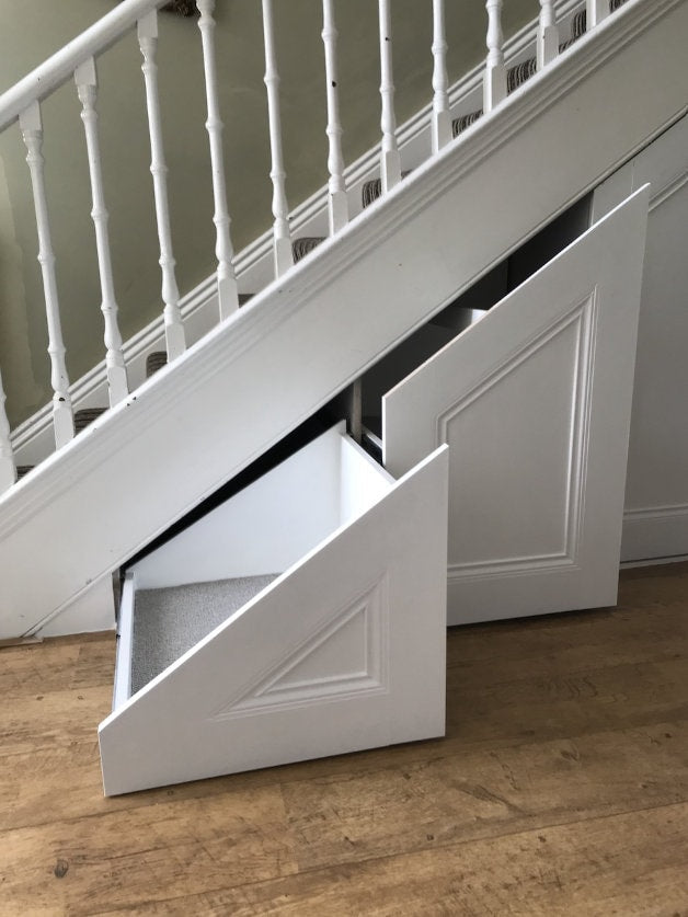 IVYOCARPENTRY Bespoke Fitted Under Stairs Storage Unit, White — image 6