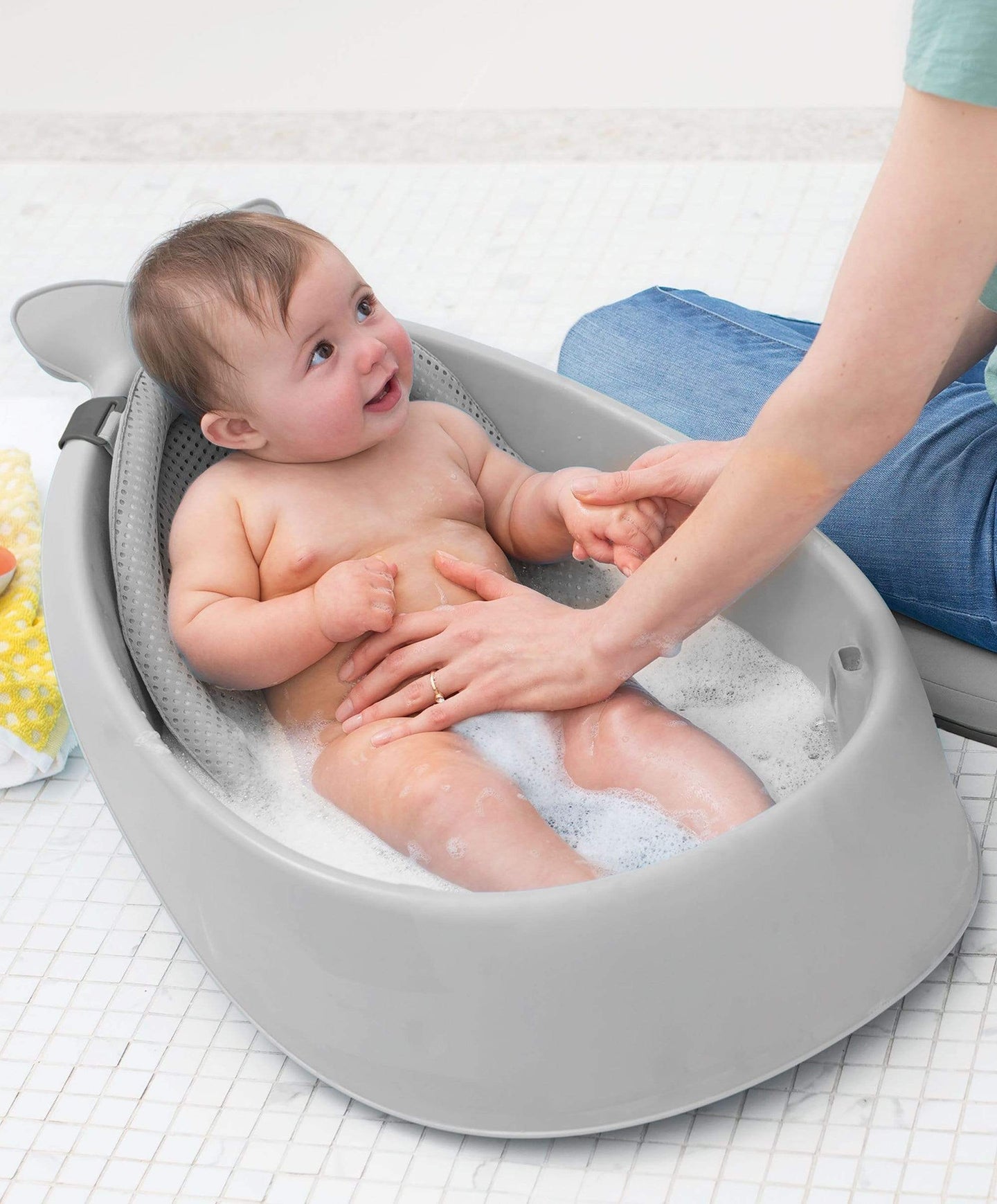 Moby 3 Stage Baby Bath - Grows With Baby Through Three Stages For Full Body Or Seated Support — image 4