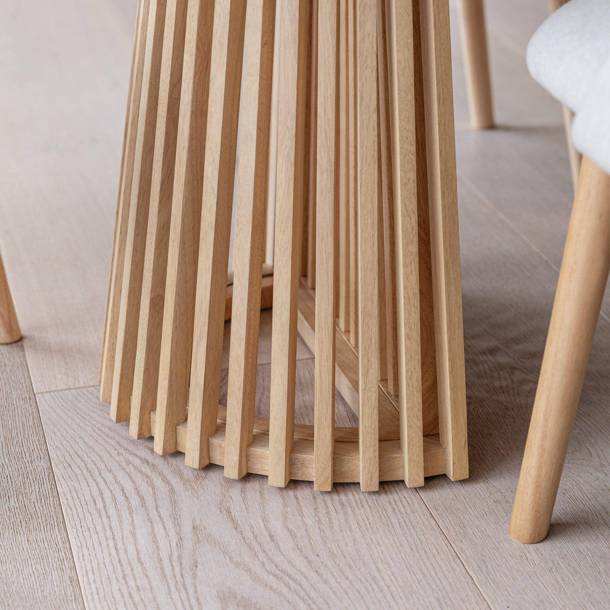 Willow Pale Oak Dining Table Set - 6 Seater - Freya Sand Dining Chairs - Whitewash Legs — image 5